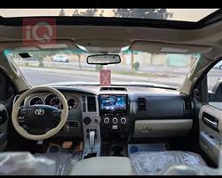 Toyota Sequoia